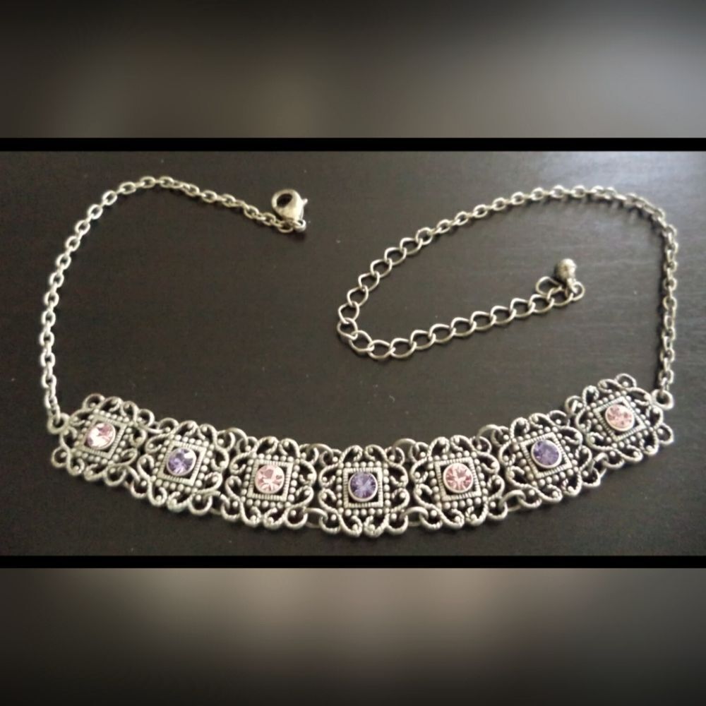 VINTAGE ESTATE RHINESTONE SILVER TONE 15.5" NECKLACE